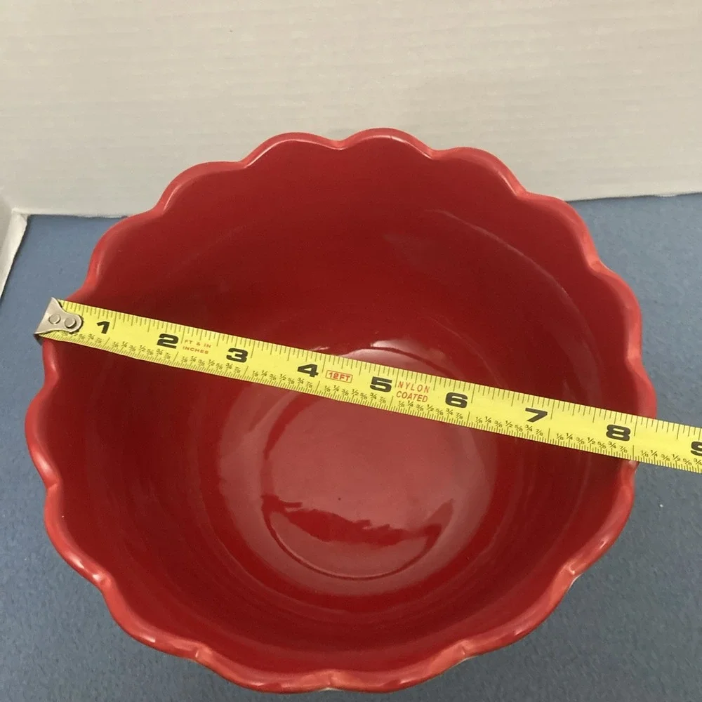 HTF Temp-tations by Tara Gingham Garden Red 2.0 QT Pedestal Mixing Bowl
